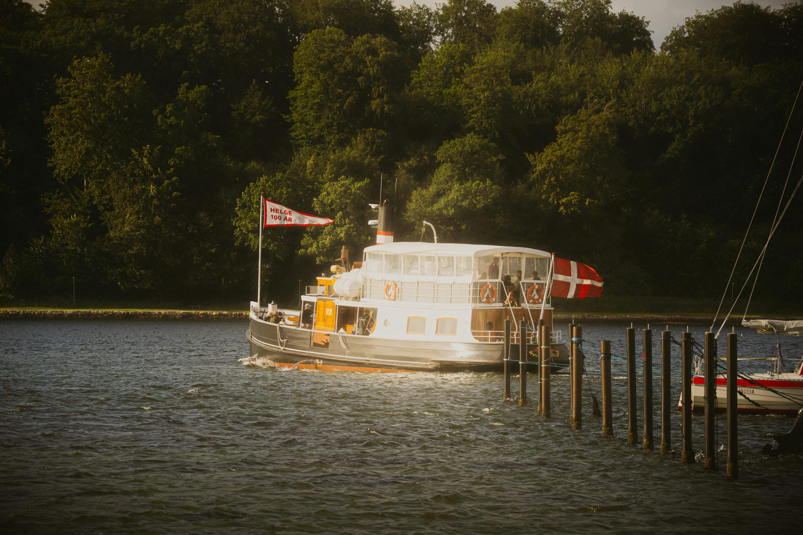 Signalflag fra Langkilde & Søn – tradition, kommunikation og kunst